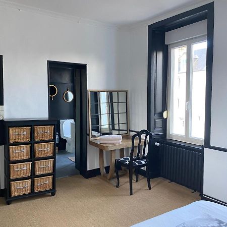 Chambre Spacieuse Dans Maison Renovee Granville Extérieur photo